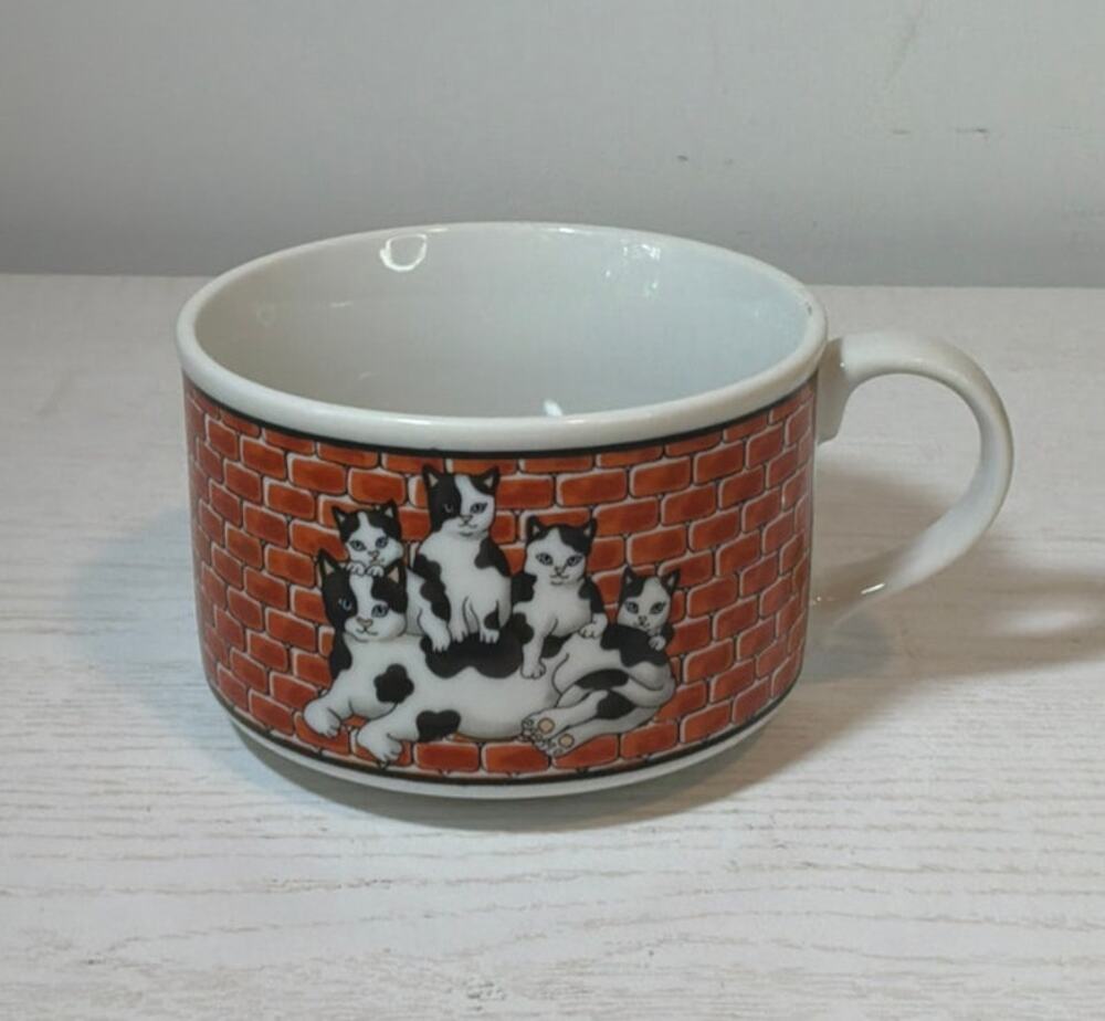 Vintage Takahashi San Francisco City Cat Ceramic Soup Mug